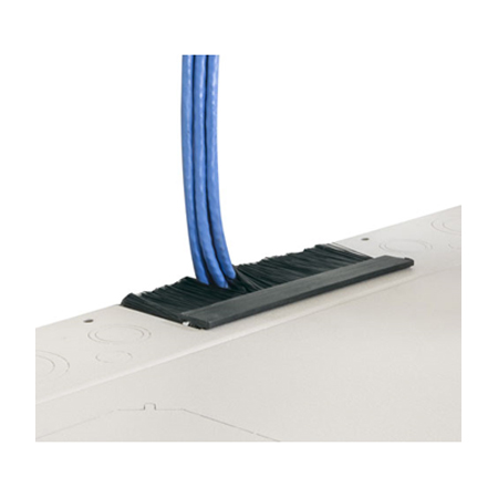 VWM-6BR-BP Middle Atlantic VWM Series Brush Grommet